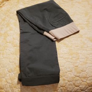 Gap Maternity Capri